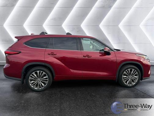 2021 Toyota Highlander Platinum