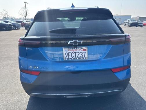 2023 Chevrolet Bolt EUV LT