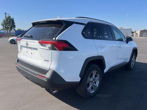 Summit White 2025 Toyota RAV4 XLE