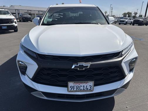 Summit White 2023 Chevrolet Blazer 2LT