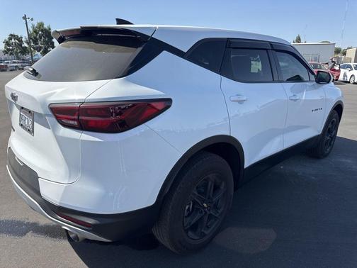 Summit White 2023 Chevrolet Blazer 2LT