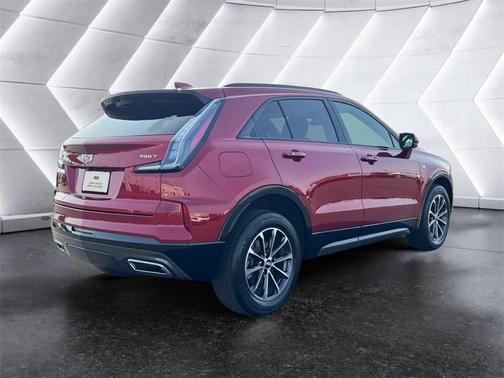 2024 Cadillac XT4 Sport