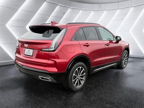 2024 Cadillac XT4 Sport