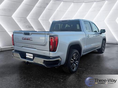 2022 GMC Sierra 1500 SLT