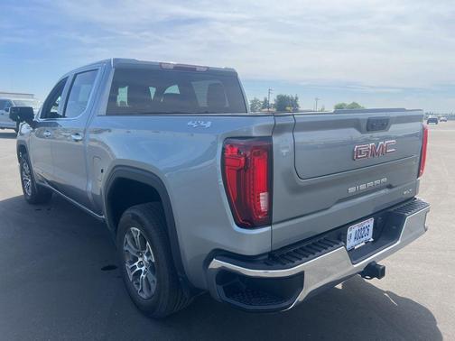 Sterling 2025 GMC Sierra 1500 SLT