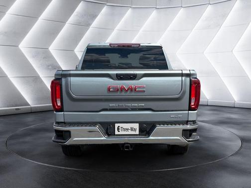 Sterling 2025 GMC Sierra 1500 SLT