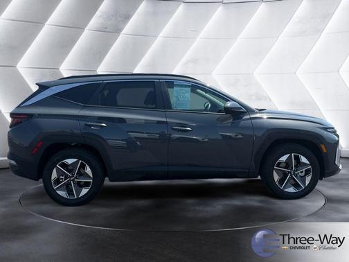 Gray 2025 Hyundai TUCSON SEL