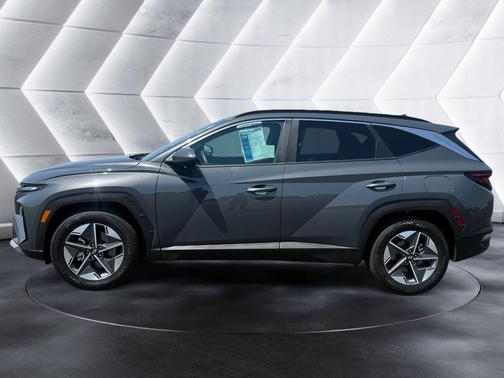 Gray 2025 Hyundai TUCSON SEL