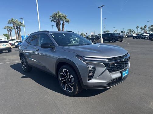 Sterling Gray Metallic 2026 Chevrolet Trax 2RS