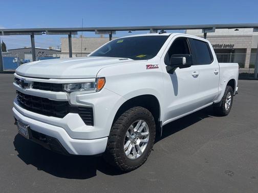 Summit White 2023 Chevrolet Silverado 1500 RST