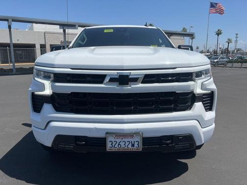 Summit White 2023 Chevrolet Silverado 1500 RST