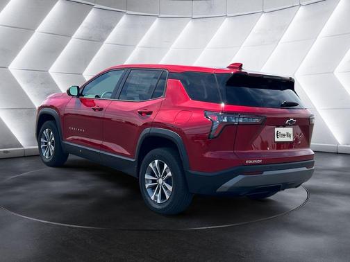 Radiant Red 2026 Chevrolet Equinox LT