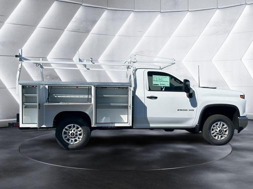 Summit White 2026 Chevrolet Silverado 2500 WT