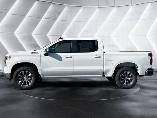 Summit White 2026 Chevrolet Silverado 1500 LT