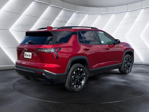 Radiant Red 2026 Chevrolet Equinox RS