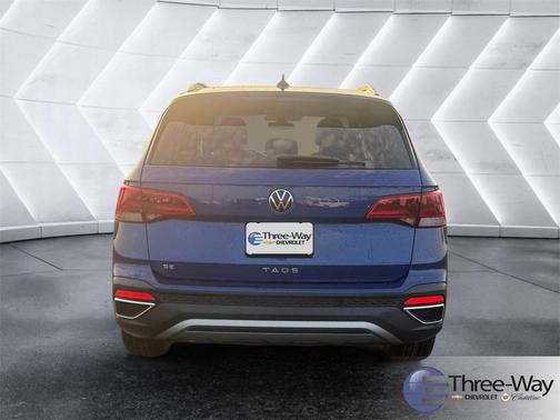 2024 Volkswagen Taos 1.5T SE