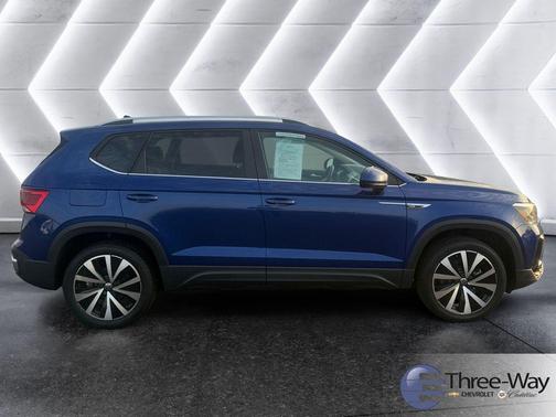 2024 Volkswagen Taos 1.5T SE