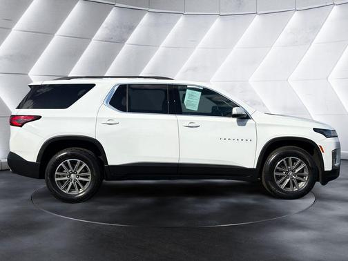 Summit White 2024 Chevrolet Traverse Limited LT Cloth