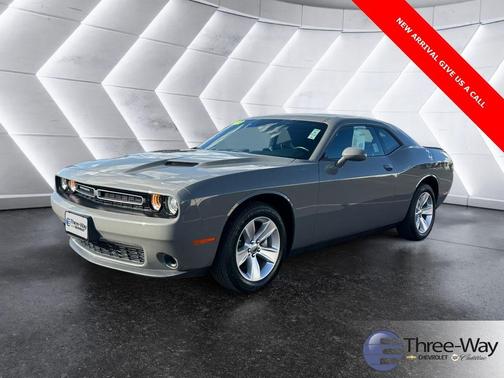 2023 Dodge Challenger SXT