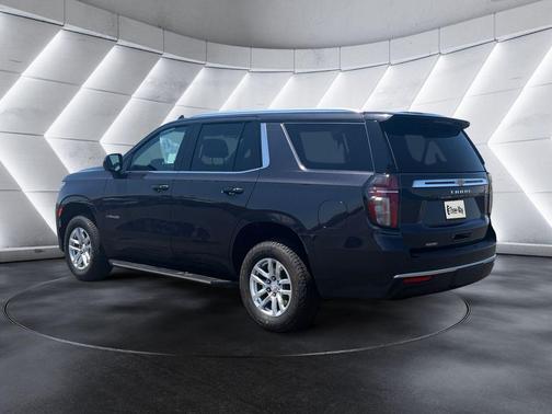 Dark Ash Metallic 2022 Chevrolet Tahoe LS