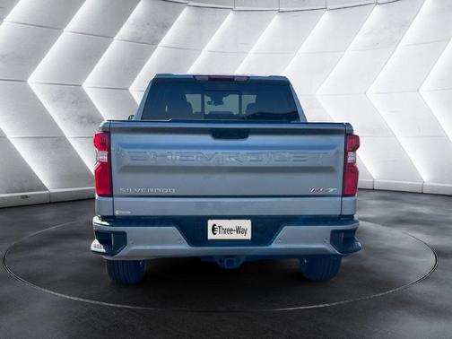 Sterling Gray Metallic 2026 Chevrolet Silverado 1500 RST