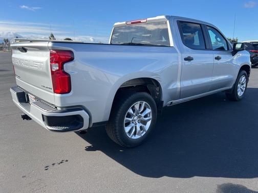 2022 Chevrolet Silverado 1500 Limited Custom