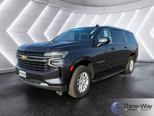 2024 Chevrolet Suburban LT