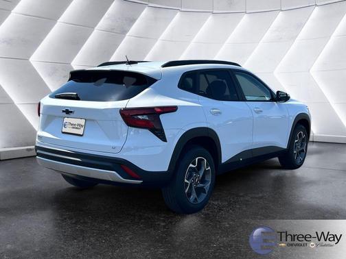 Summit White 2026 Chevrolet Trax LT