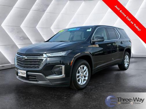 2023 Chevrolet Traverse LS
