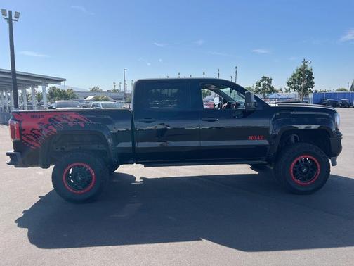 Onyx Black 2016 GMC Sierra 1500 SLT