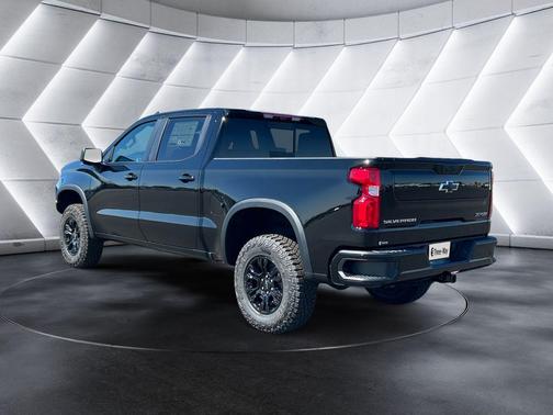 Black 2026 Chevrolet Silverado 1500 ZR2