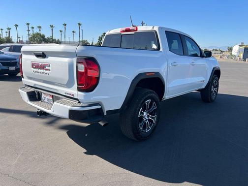 Summit White 2023 GMC Canyon AT4