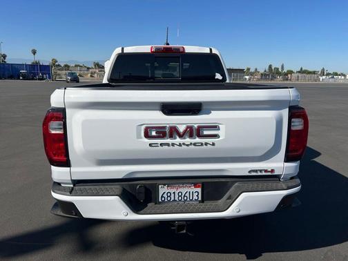 Summit White 2023 GMC Canyon AT4