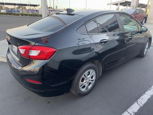2019 Chevrolet Cruze LS