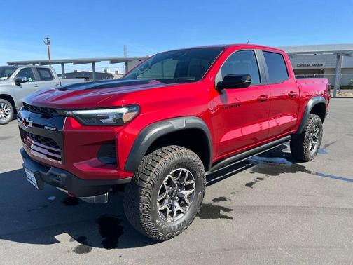 Radiant Red 2025 Chevrolet Colorado ZR2
