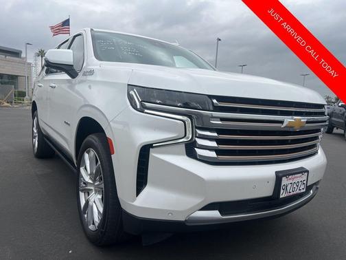 Iridescent Pearl Tricoat 2024 Chevrolet Tahoe High Country