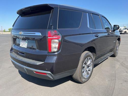 Dark Ash Metallic 2024 Chevrolet Tahoe LS