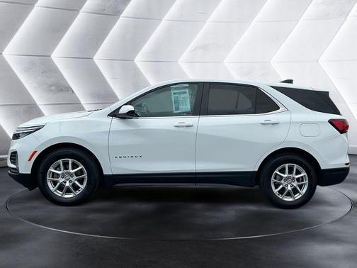 Summit White 2024 Chevrolet Equinox LT