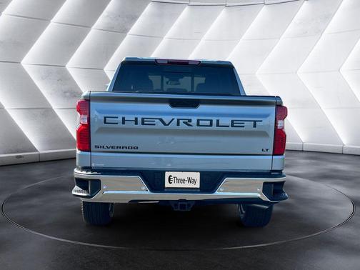 Sterling Gray Metallic 2026 Chevrolet Silverado 1500 LT