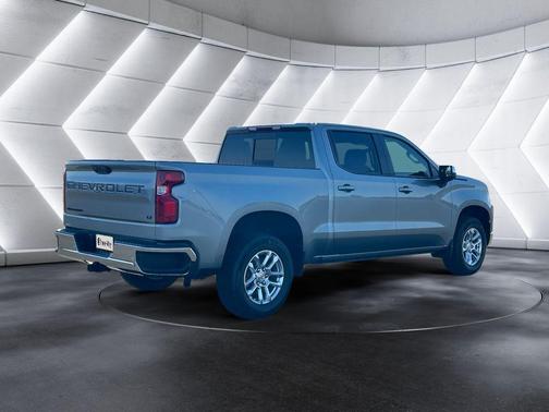 Sterling Gray Metallic 2026 Chevrolet Silverado 1500 LT