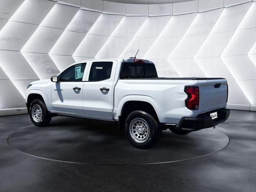 Summit White 2023 Chevrolet Colorado WT