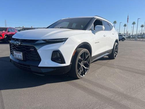 Summit White 2019 Chevrolet Blazer RS