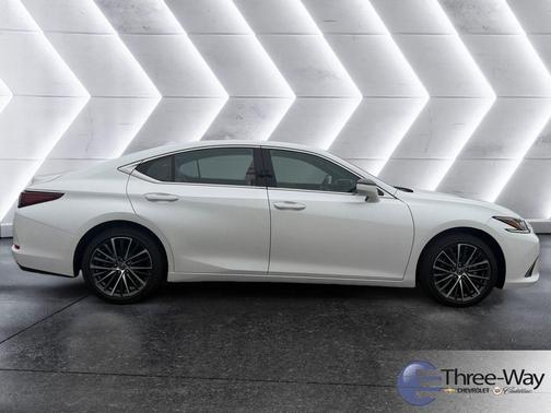 2025 Lexus ES 350 350