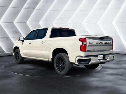 White Sand 2026 Chevrolet Silverado 1500 RST