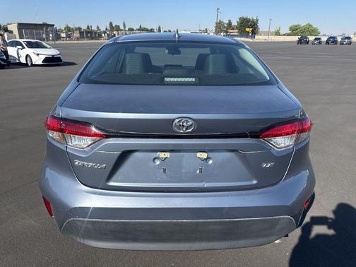 CELESTITE 2025 Toyota Corolla LE