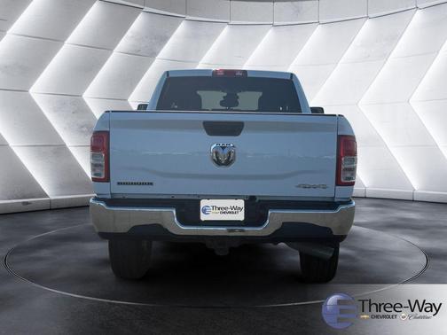 Bright White Clearcoat 2024 RAM 2500 Big Horn