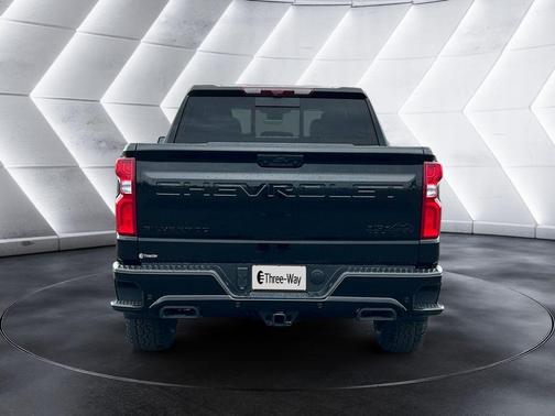 Black 2026 Chevrolet Silverado 1500 High Country