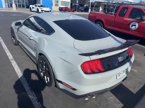 2022 Ford Mustang Mach 1