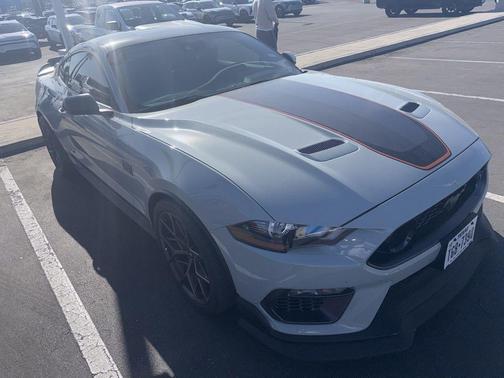 2022 Ford Mustang Mach 1