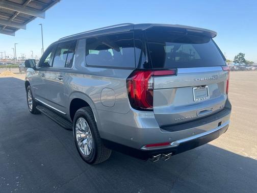 Sterling 2025 GMC Yukon XL Denali